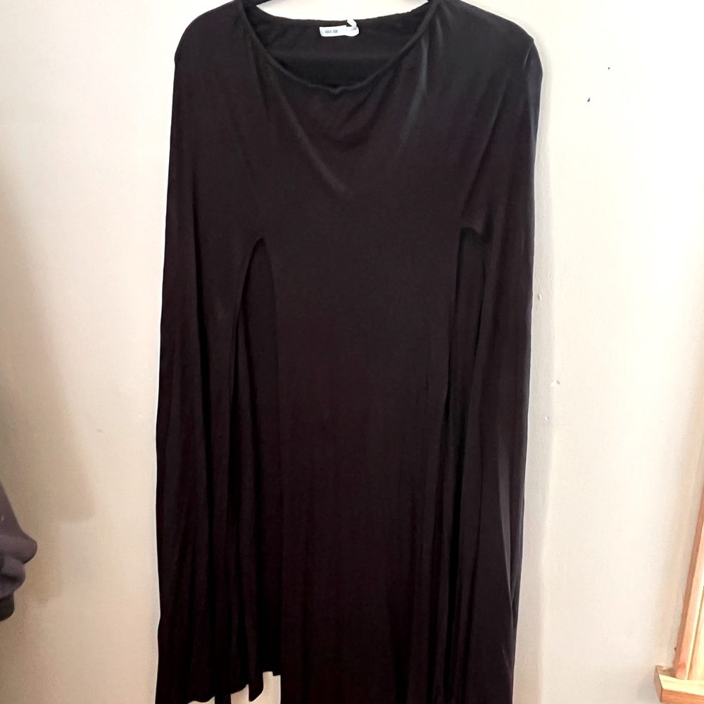 Maxi, long double split skirt. Black.
